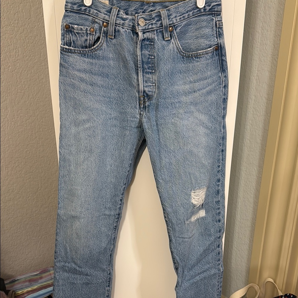 Women’s Levi 501 Jeans